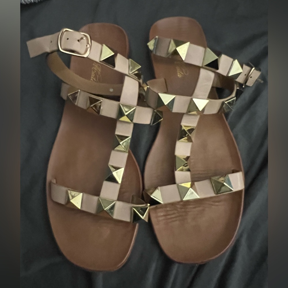 Shop Talulah sandals size 9